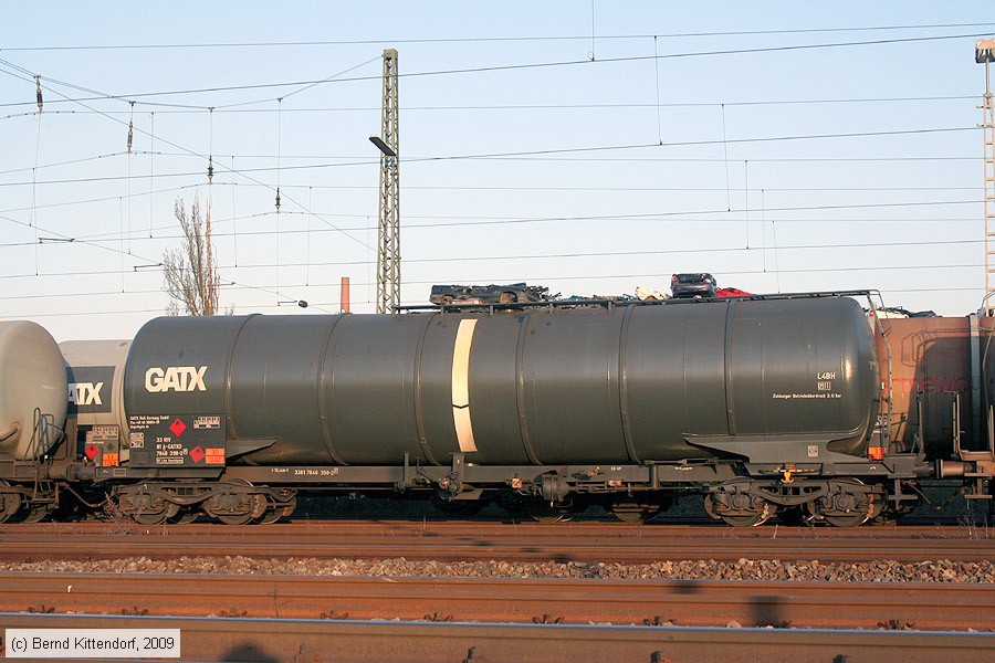 A-GATXD - 33833817848398-2p
/ Bild: agatxd338178483982p_bk0904090109.jpg