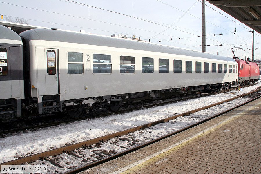 ÖBB - 56802291326-9
/ Bild: oebb568022913269_bk1002030263.jpg