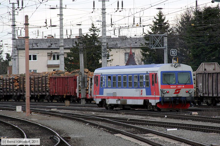 ÖBB - 5047037-6
/ Bild: oebb50470376_bk1103140230.jpg