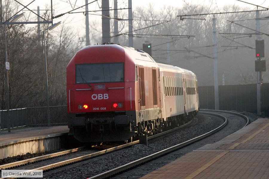 ÖBB - 2016 008
/ Bild: oebb2016008_cw1002230347.jpg