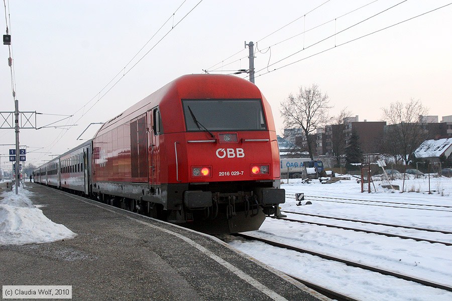 &Ouml;BB - 2016029-7
/ Bild: oebb20160297_cw1002040203.jpg