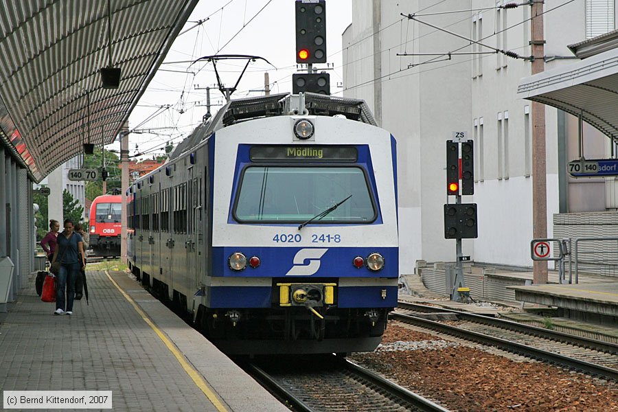 ÖBB - 4020241-8
/ Bild: oebb40202418_bk0708110134.jpg