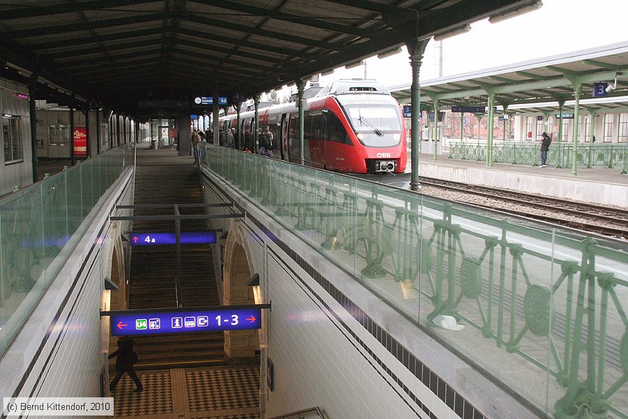 ÖBB - 4024101-0
/ Bild: oebb40241010_bk1002260382.jpg