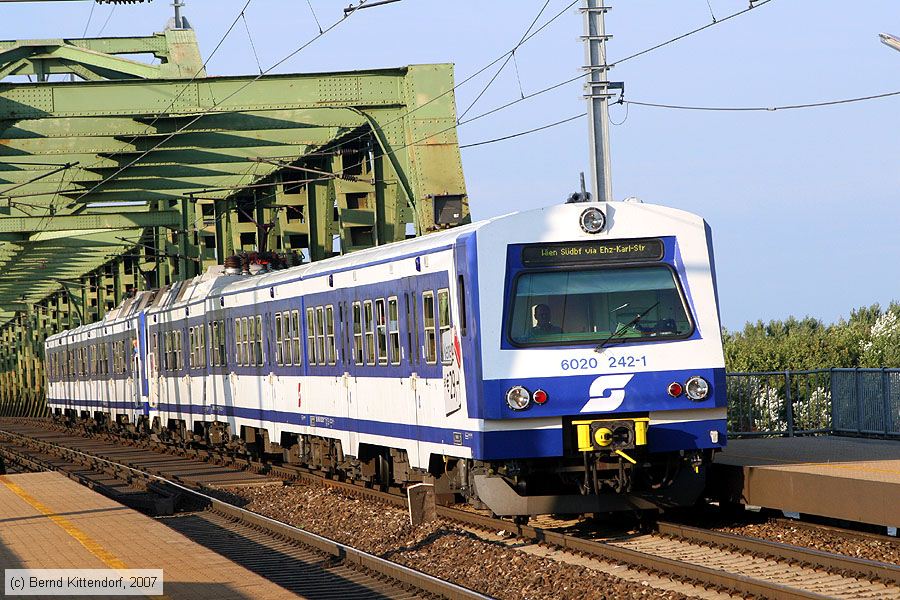 ÖBB - 6020242-1
/ Bild: oebb60202421_bk0708100423.jpg