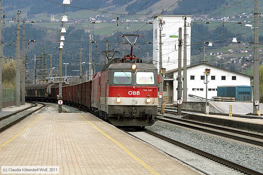 ÖBB - 1144 246
/ Bild: oebb1144246_cw1103260336.jpg ÖBB - 1144 246
/ Bild: oebb1144246_cw1103260336.jpg