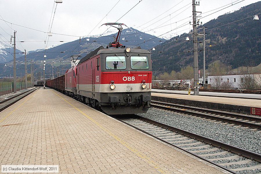 ÖBB - 1144 246
/ Bild: oebb1144246_cw1103260337.jpg ÖBB - 1144 246
/ Bild: oebb1144246_cw1103260337.jpg