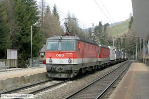 Bild: oebb1144289_cw1103300156.jpg - anklicken zum Vergr&ouml;&szlig;ern