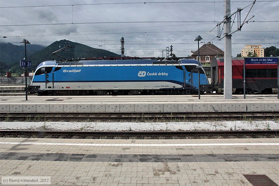 ÖBB - 1216 250
/ Bild: oebb1216250_bk1707260105.jpg