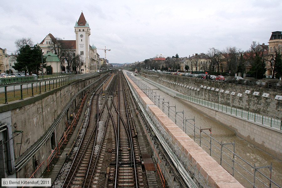 Wien - U-Bahn - Anlagen
/ Bild: wienanlagen_bk1103190052.jpg