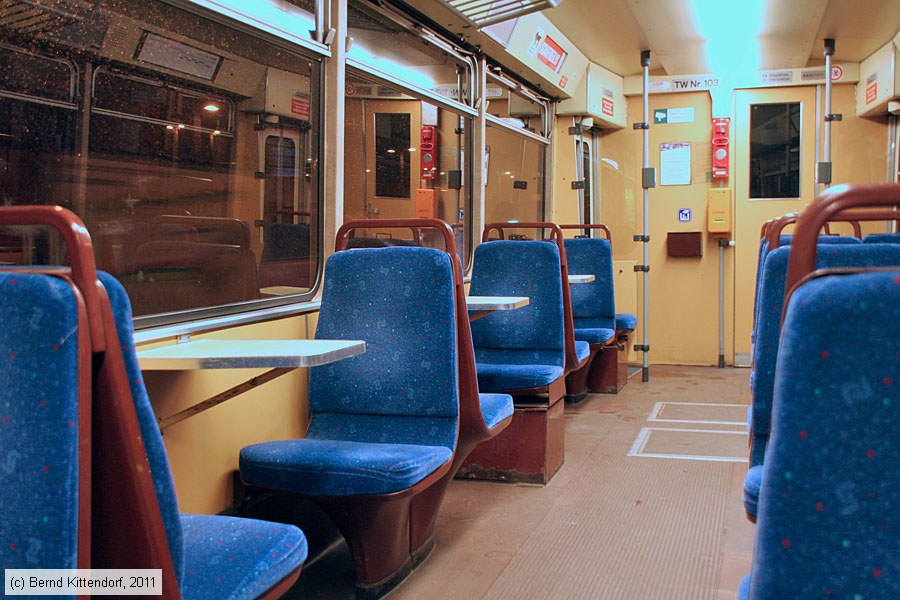 Wiener Lokalbahn - 4-103 - Innenansicht
/ Bild: wlb103_bk1103180507.jpg