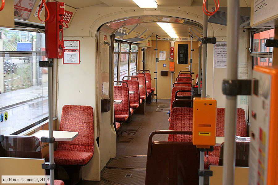Wiener Lokalbahn - 4-108 - Innenansicht 
/ Bild: wlb108_bk0809150177.jpg