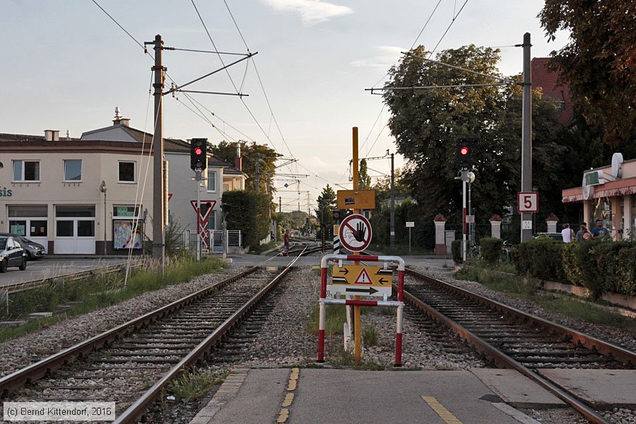 Wiener Lokalbahn - Anlagen
/ Bild: wlbanlagen_bk1609010258.jpg Wiener Lokalbahn - Anlagen
/ Bild: wlbanlagen_bk1609010258.jpg
