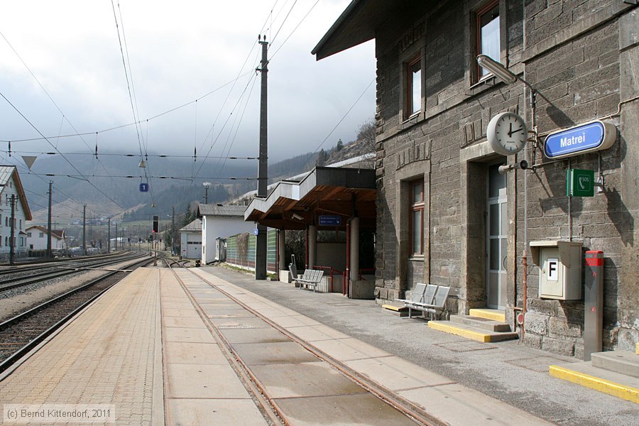 Bahnhof Matrei
/ Bild: bfmatrei_bk1103280109.jpg Bahnhof Matrei
/ Bild: bfmatrei_bk1103280109.jpg