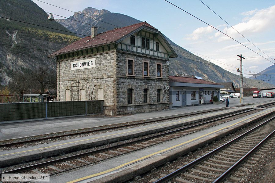 Bahnhof Schönwies
/ Bild: bfschoenwies_bk1103300355.jpg