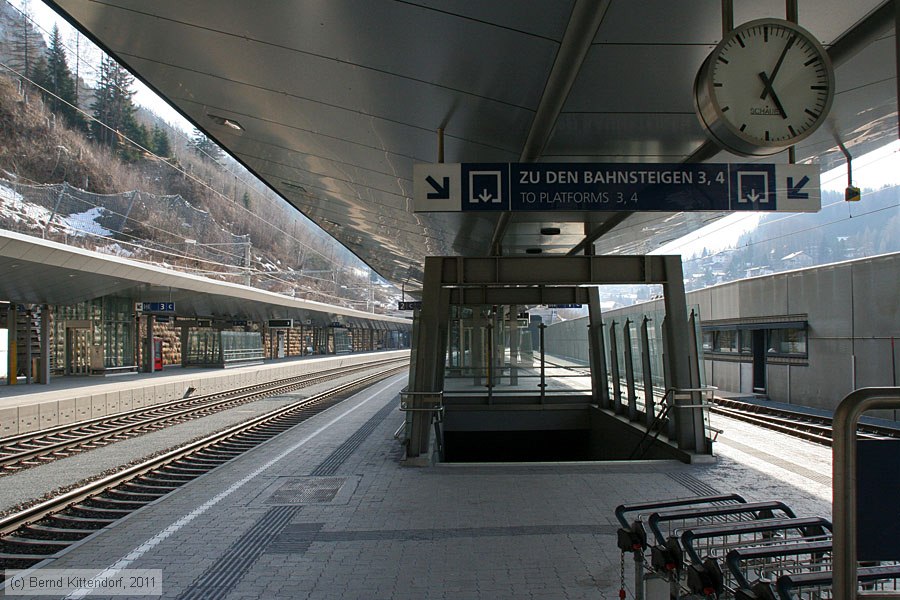 Bahnhof St. Anton am Arlberg
/ Bild: bfstantonaa_bk1103300282.jpg