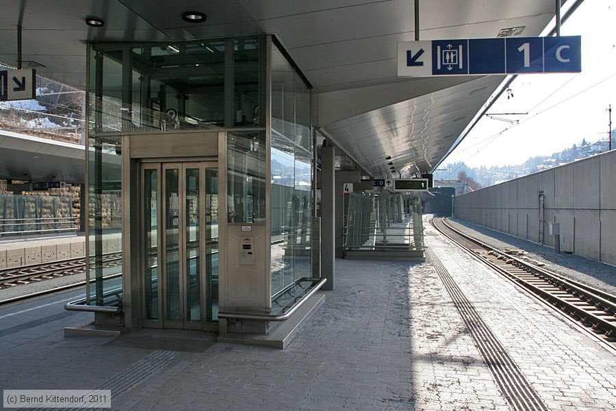 Bahnhof St. Anton am Arlberg
/ Bild: bfstantonaa_bk1103300285.jpg