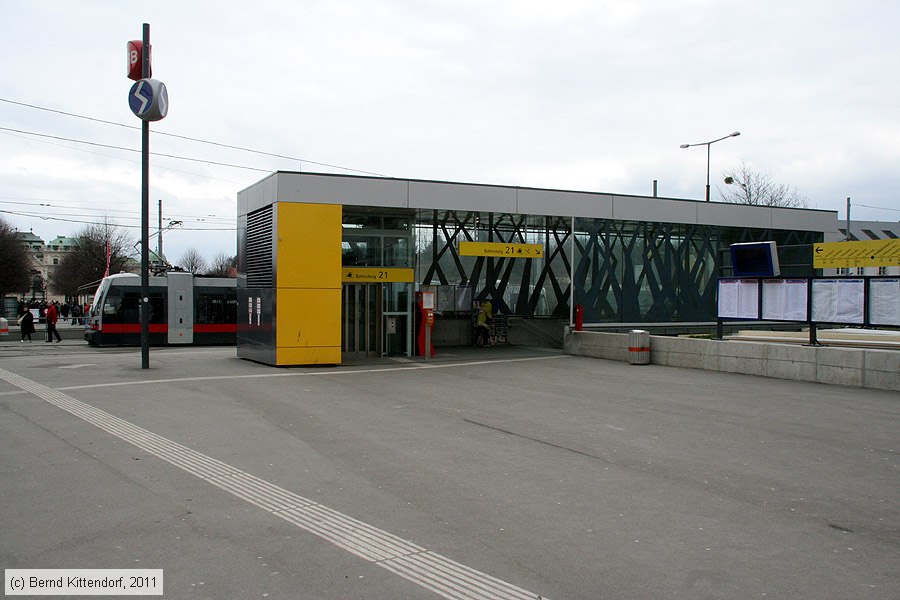 Wien S&uuml;dbahnhof S-Bahn
/ Bild: bfwiensuedbahnhof_bk1103190111.jpg