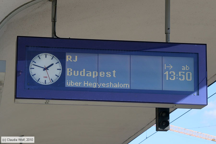 Wien Westbahnhof
/ Bild: bfwienwestbf_cw1002270043.jpg
