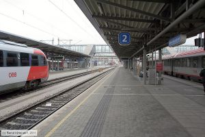 Bild: bfwienerneustadthbf_bk1103180050.jpg - anklicken zum Vergrößern