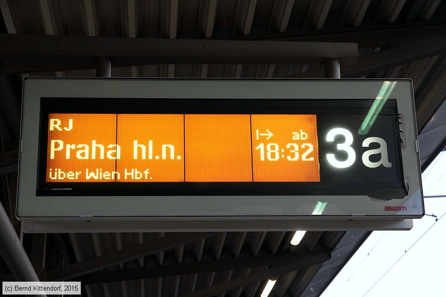 Wiener Neustadt Hauptbahnhof
/ Bild: bfwienerneustadthbf_bk1510120465.jpg
