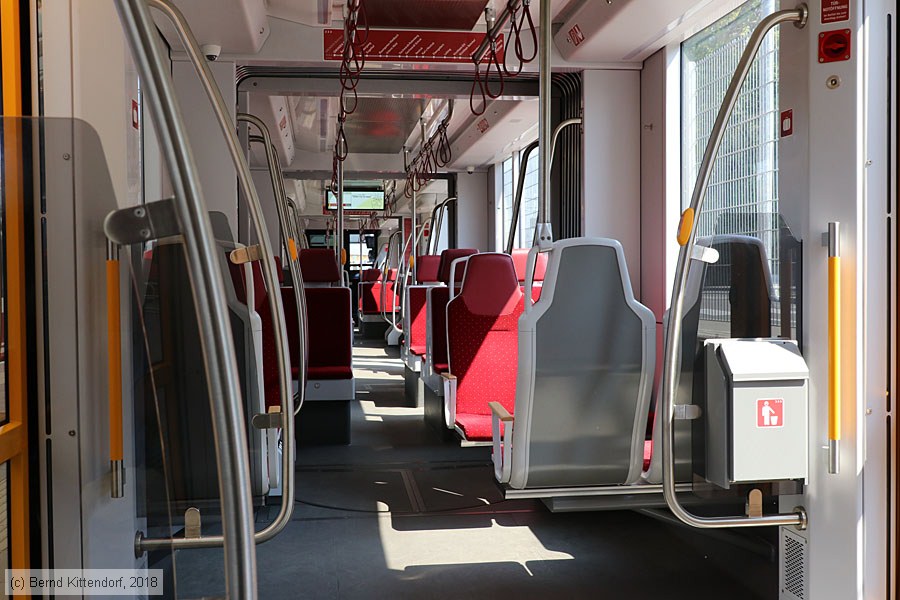 Straßenbahn Gmunden - 129 - Innenansicht
/ Bild: traunsee129_bk1808200133.jpg
