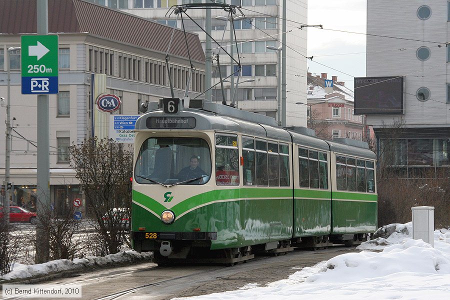 Straßenbahn Graz - 528
/ Bild: graz528_bk1002030032.jpg
