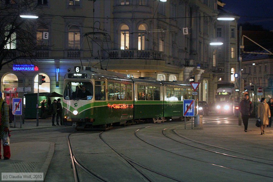 Straßenbahn Graz - 528
/ Bild: graz528_cw1002030422.jpg