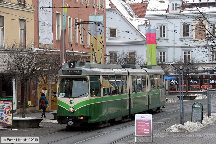 Straßenbahn Graz - 529
/ Bild: graz529_bk1002040144.jpg