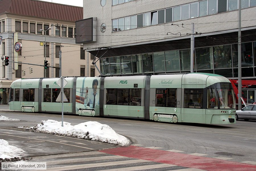 Straßenbahn Graz - 651
/ Bild: graz651_bk1002030041.jpg