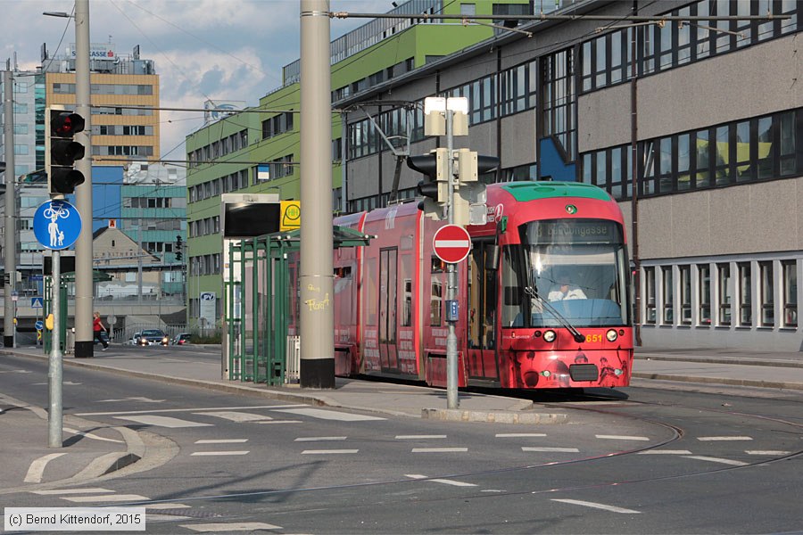Straßenbahn Graz - 651
/ Bild: graz651_bk1507090259.jpg
