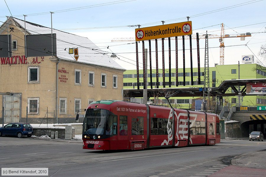 Straßenbahn Graz - 652
/ Bild: graz652_bk1002030050.jpg