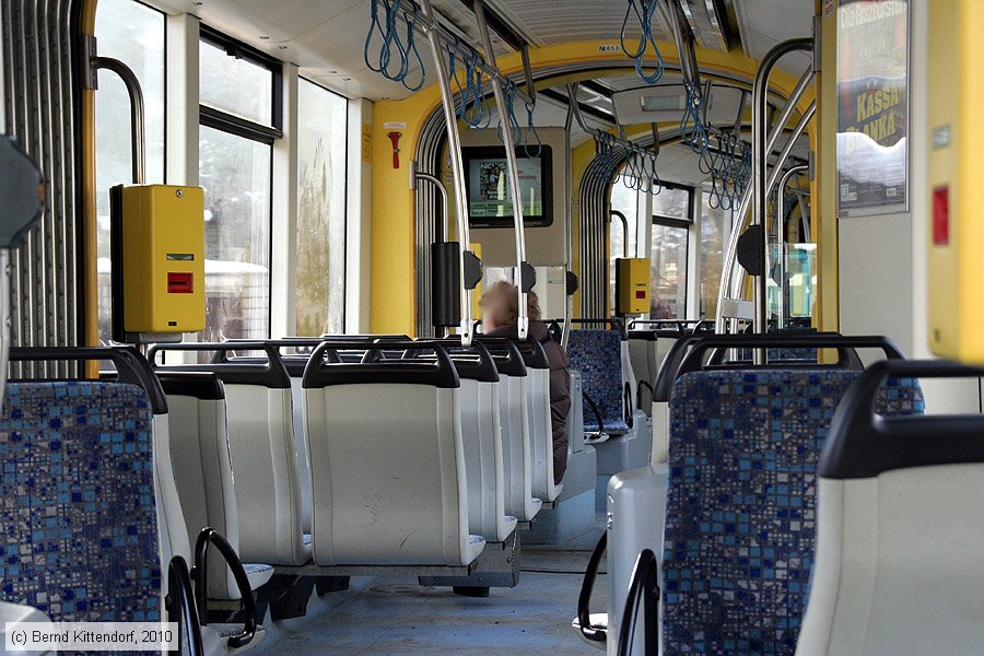 Straßenbahn Graz - 653 - Innenansicht 
/ Bild: graz653_bk1002040241.jpg