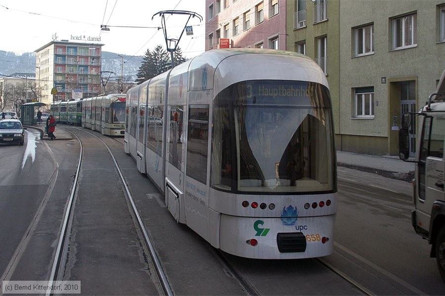 Straßenbahn Graz - 658
/ Bild: graz658_bk1002030318.jpg