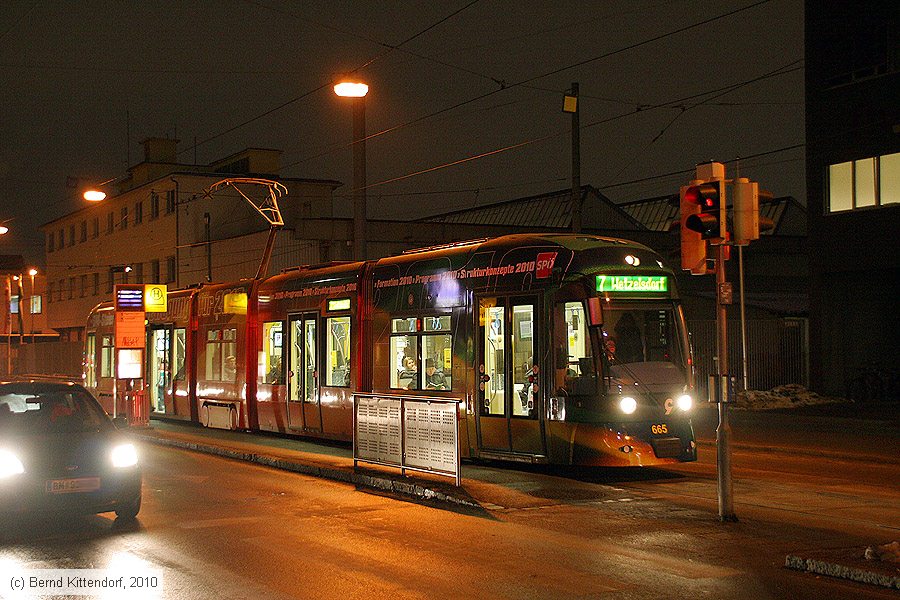 Straßenbahn Graz - 665
/ Bild: graz665_bk1002050427.jpg