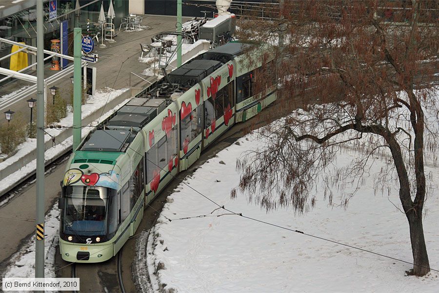 Straßenbahn Graz - 668
/ Bild: graz668_bk1002030006.jpg