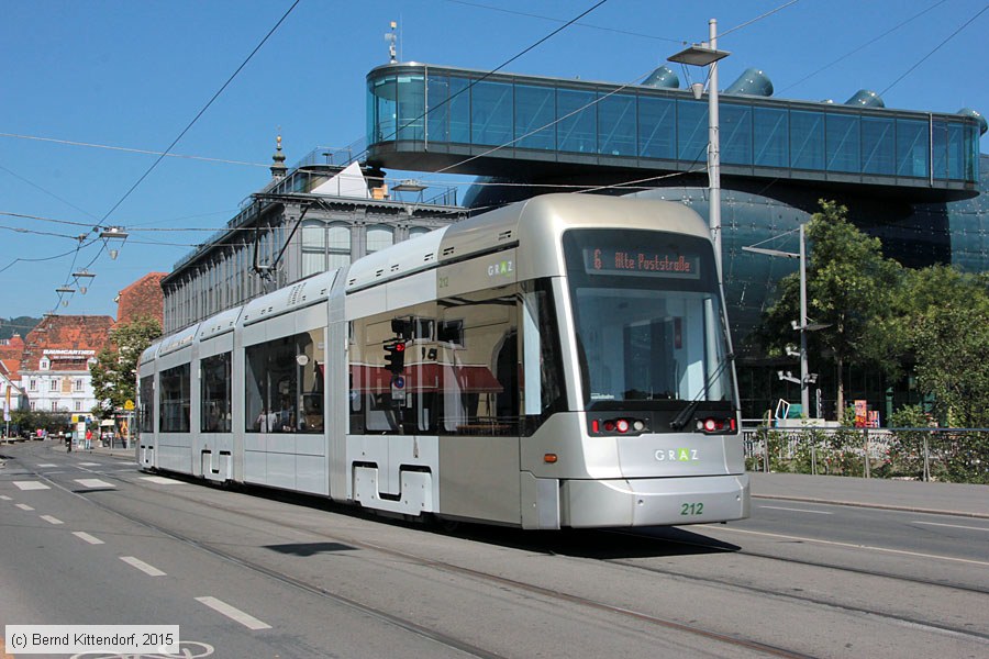 Straßenbahn Graz - 212
/ Bild: graz212_bk1507110030.jpg