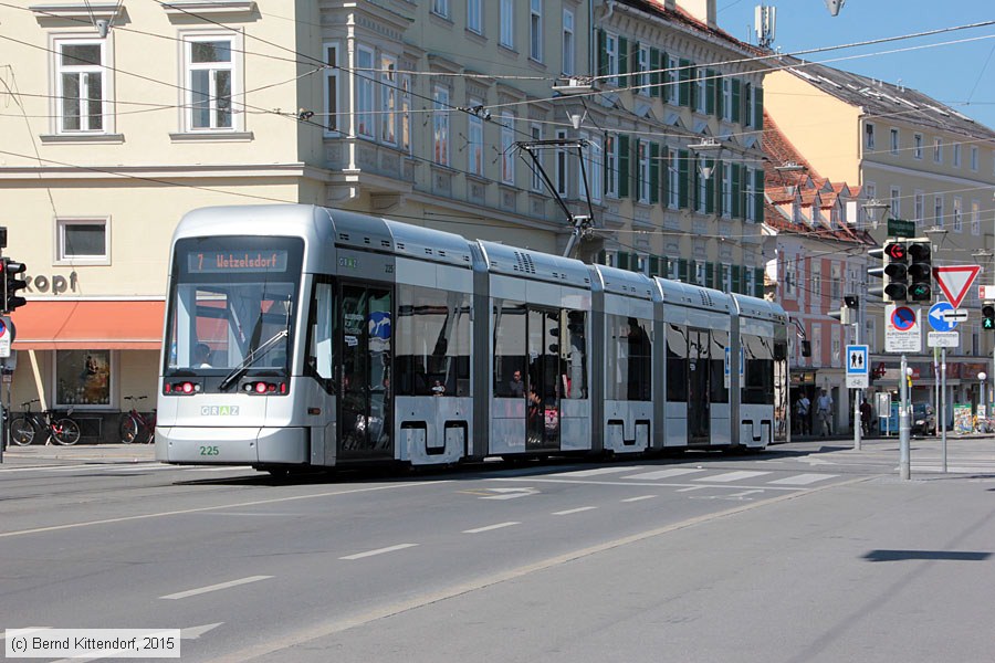 Straßenbahn Graz - 225
/ Bild: graz225_bk1507110069.jpg