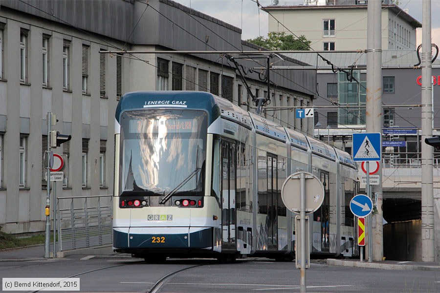 Straßenbahn Graz - 232
/ Bild: graz232_bk1507090218.jpg