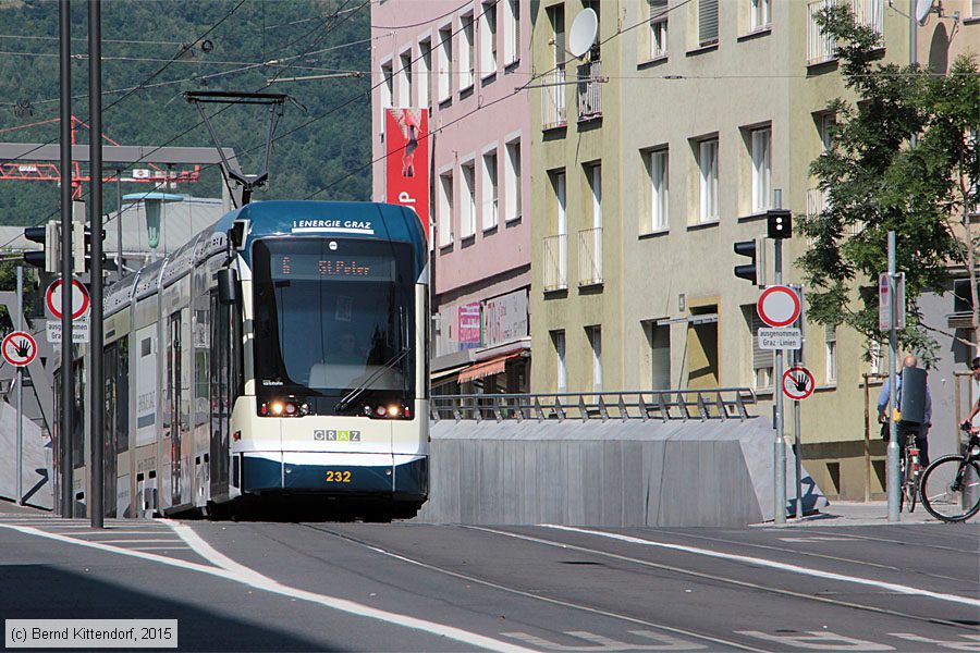 Straßenbahn Graz - 232
/ Bild: graz232_bk1507100018.jpg