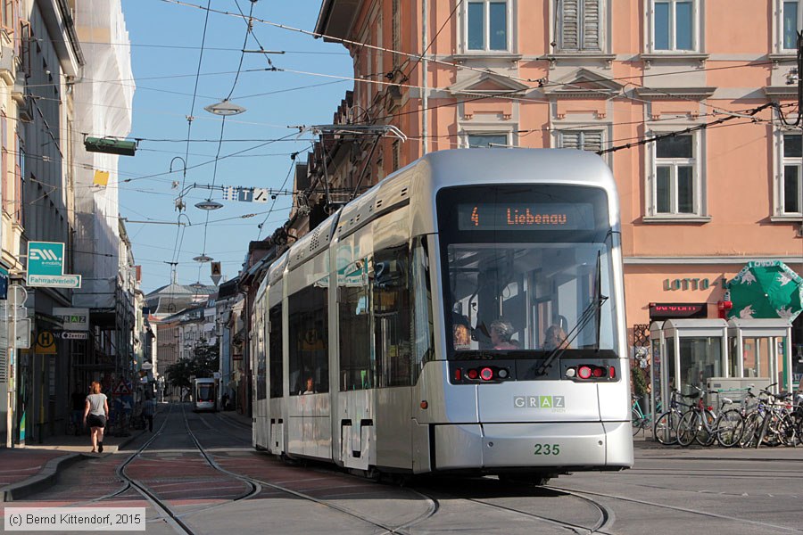 Straßenbahn Graz - 235
/ Bild: graz235_bk1507100382.jpg