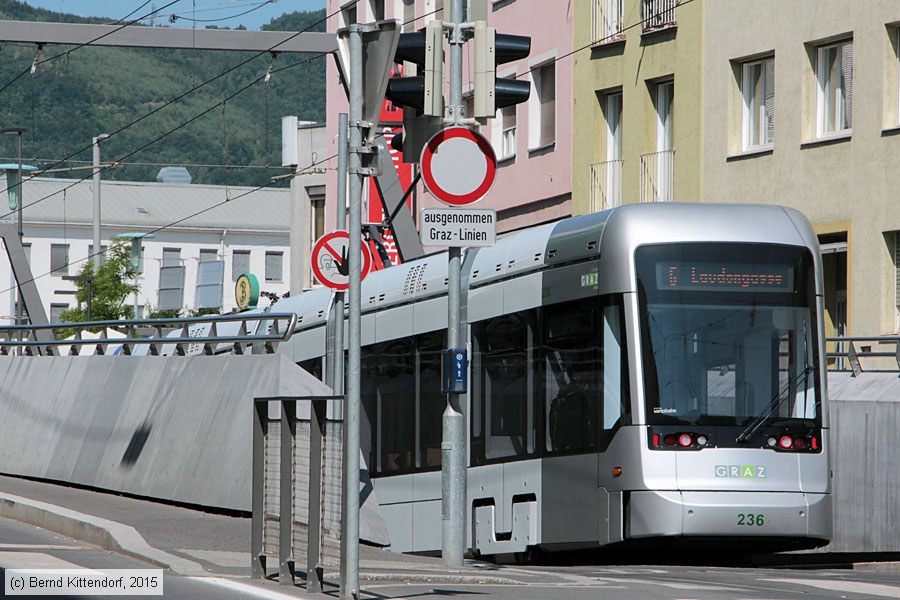 Straßenbahn Graz - 236
/ Bild: graz236_bk1507100015.jpg