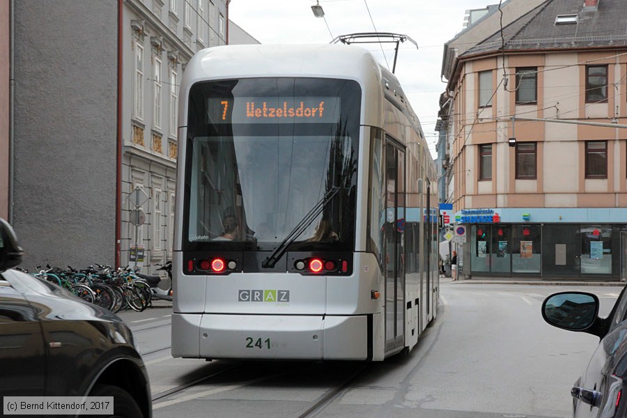 Straßenbahn Graz - 241
/ Bild: graz241_bk1707260126.jpg