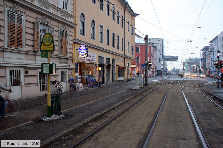 Straßenbahn Graz - Anlagen
/ Bild: grazanlagen_bk1002050381.jpg