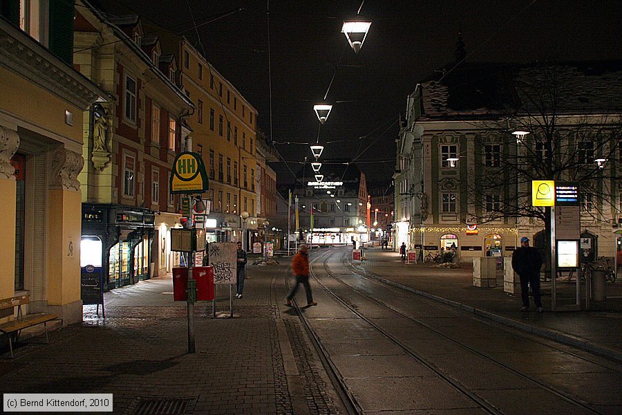Straßenbahn Graz - Anlagen
/ Bild: grazanlagen_bk1002050444.jpg