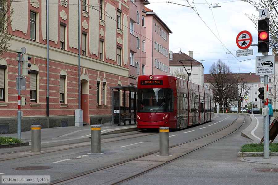 Straßenbahn Innsbruck - 315
/ Bild: innsbruck315_bk2403270293.jpg