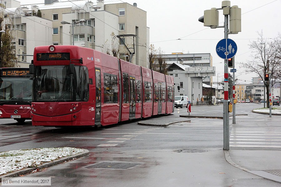 Straßenbahn Innsbruck - 321
/ Bild: innsbruck321_bk1711130071.jpg