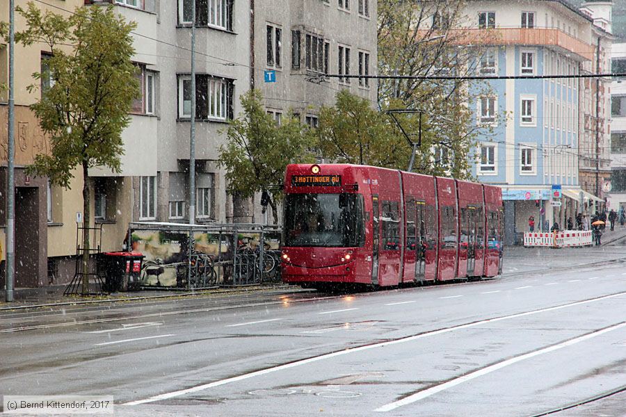 Stra&szlig;enbahn Innsbruck - 321
/ Bild: innsbruck321_bk1711130089.jpg