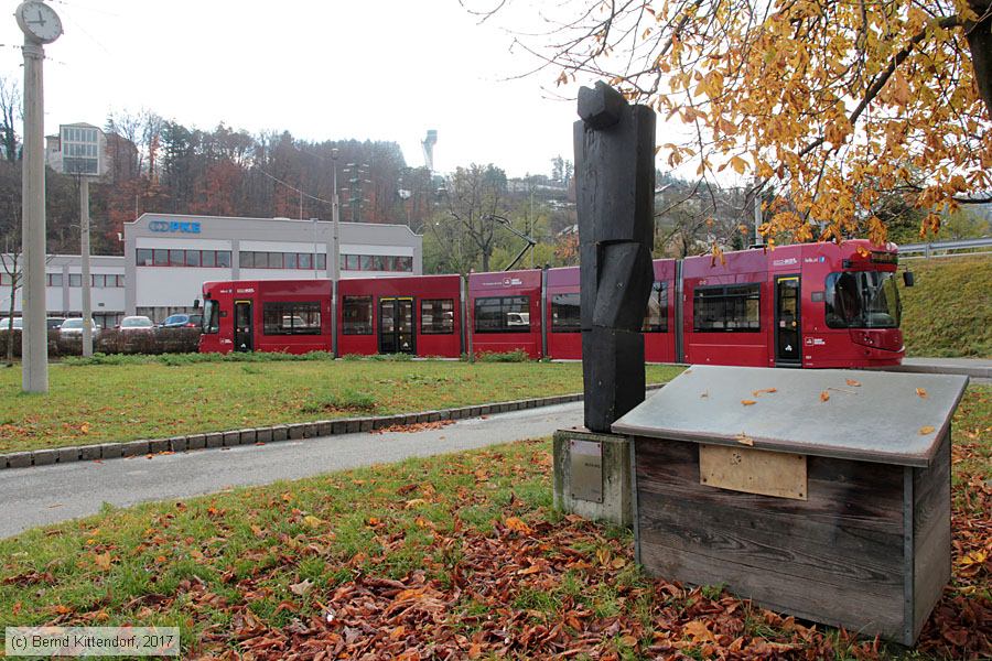 Straßenbahn Innsbruck - 321
/ Bild: innsbruck321_bk1711140024.jpg