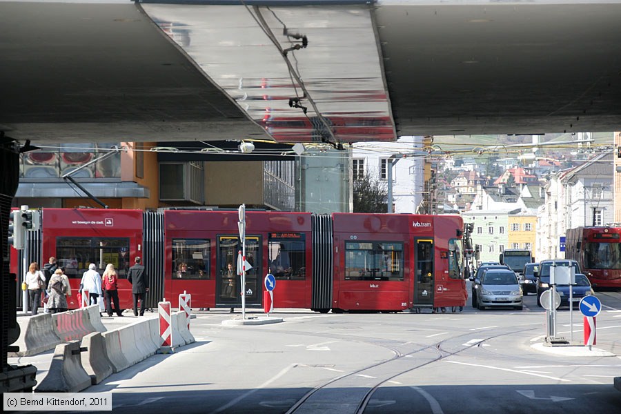 Straßenbahn Innsbruck - 355
/ Bild: innsbruck355_bk1103290155.jpg