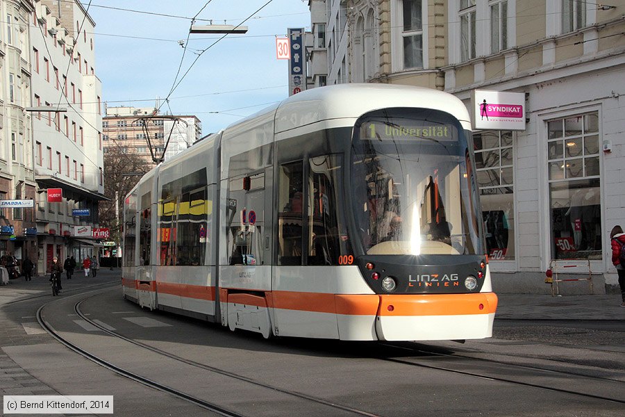 Linz - Straßenbahn - 009
/ Bild: linz009_bk1402100009.jpg